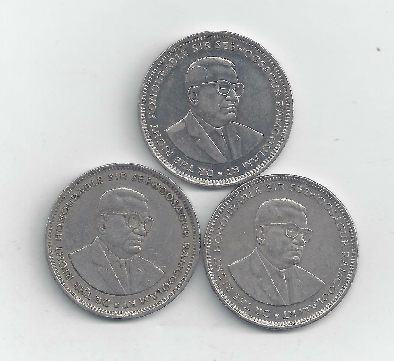 3 Different 1 Rupee Coins From Mauritius (1991, 2002 & 2004)